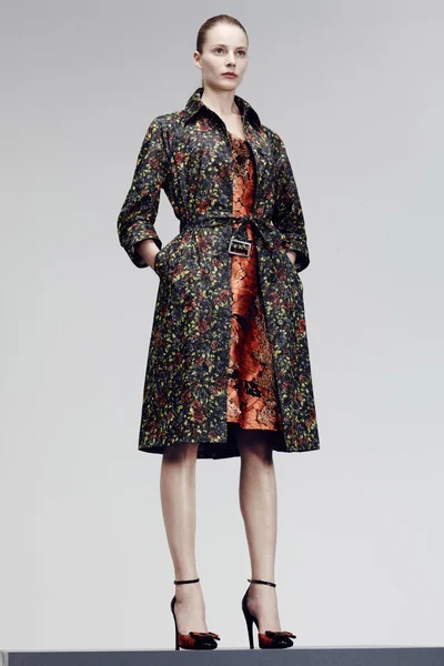 Look 32